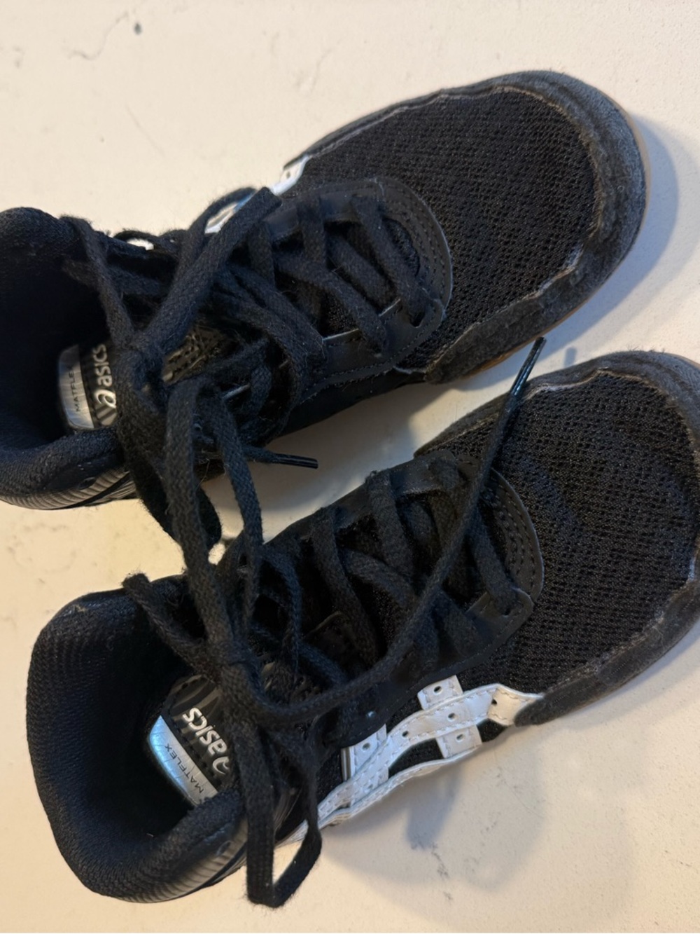 ASICS Kids Black and White Wrestling Shoes